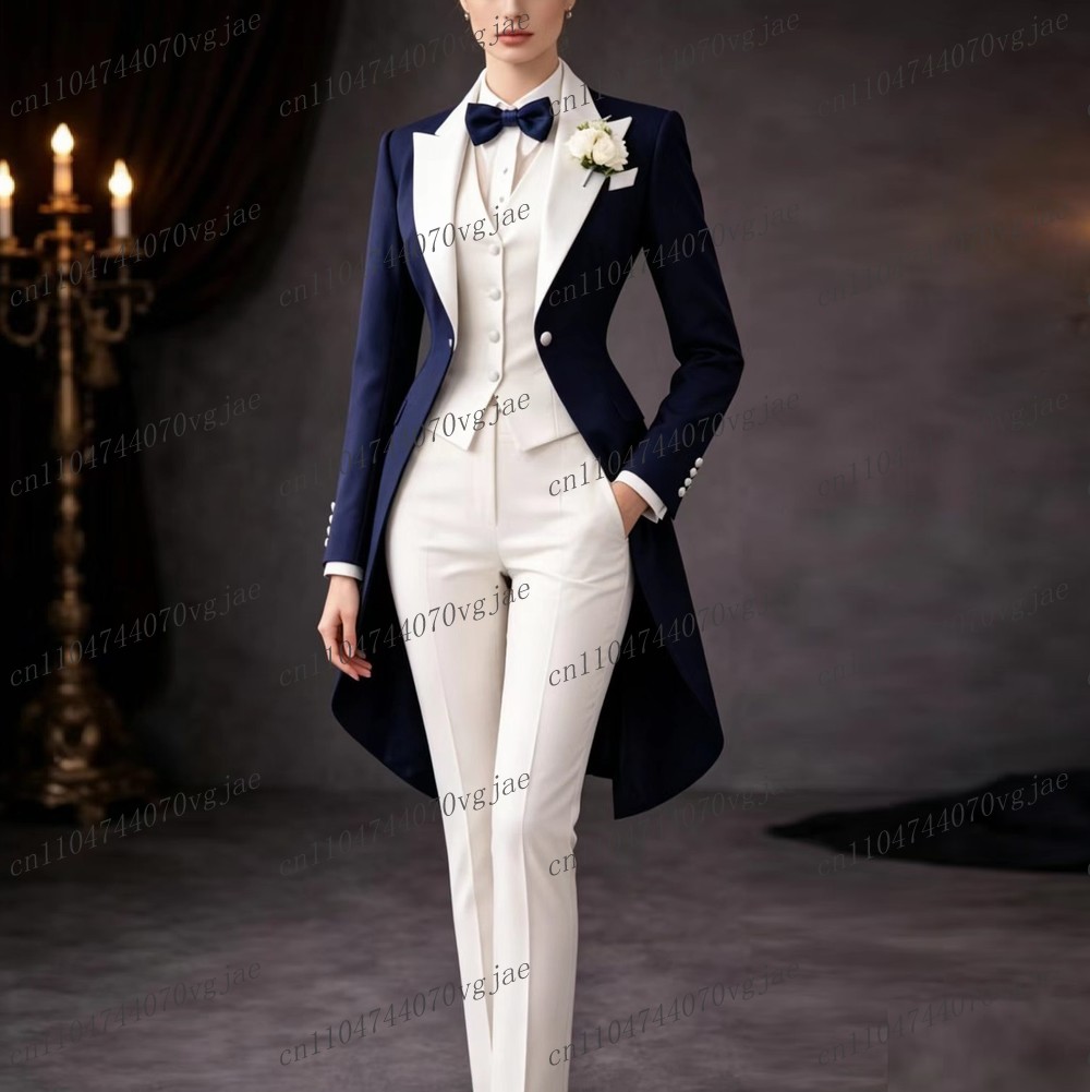 Woman Formal Wear - بدلة نسائية طويلة باللونين الأزرق البحري