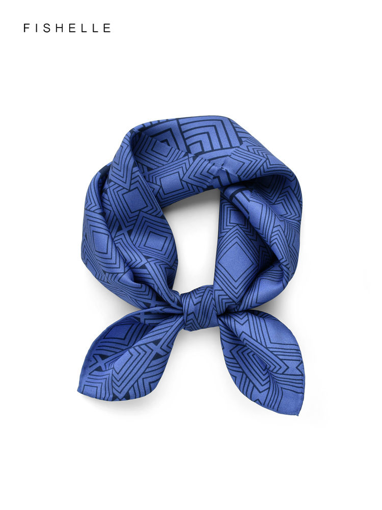الصينية الكلاسيكية الأزرق الأب - مراجعة Scarf Silk Neck وسعره